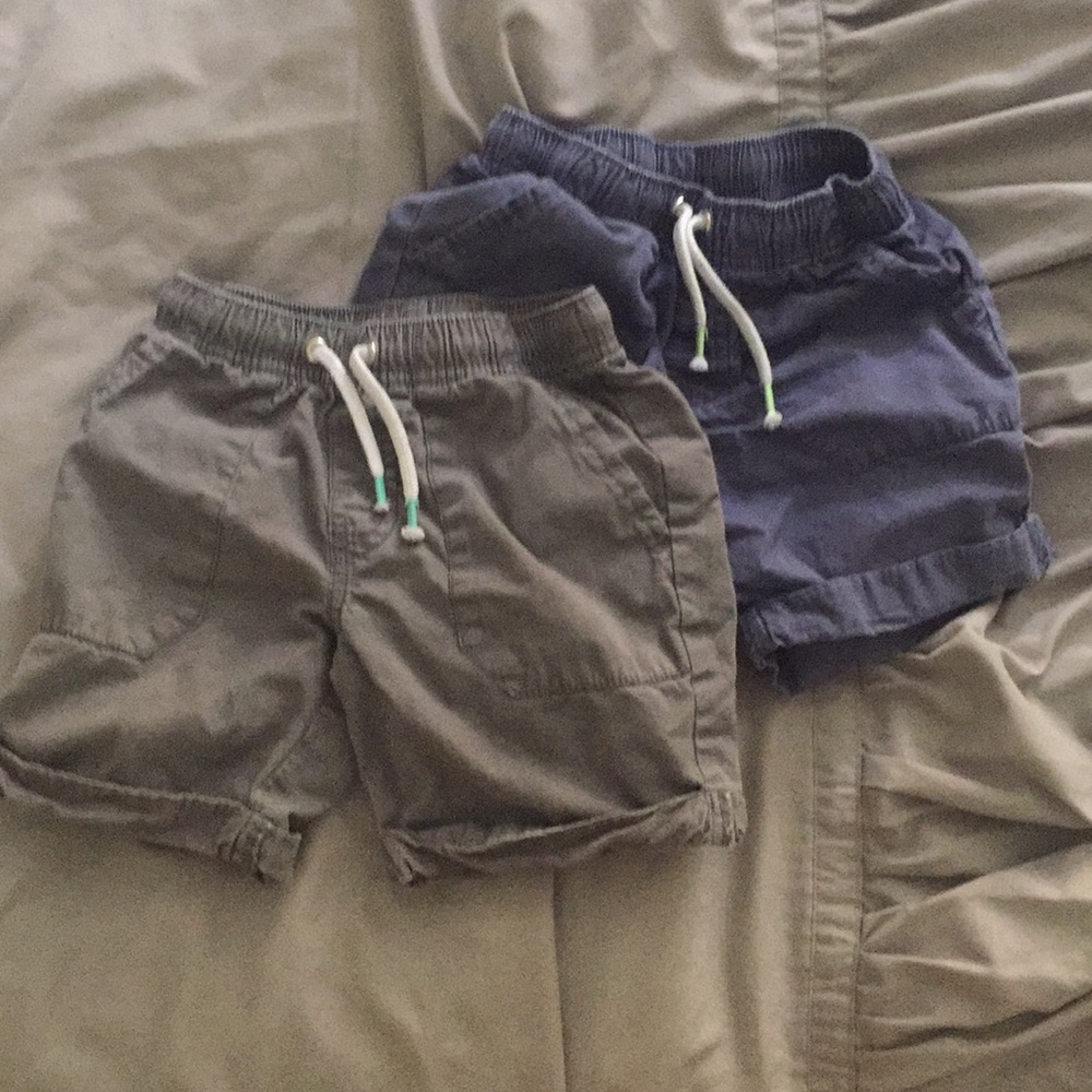2 pairs of boys shorts